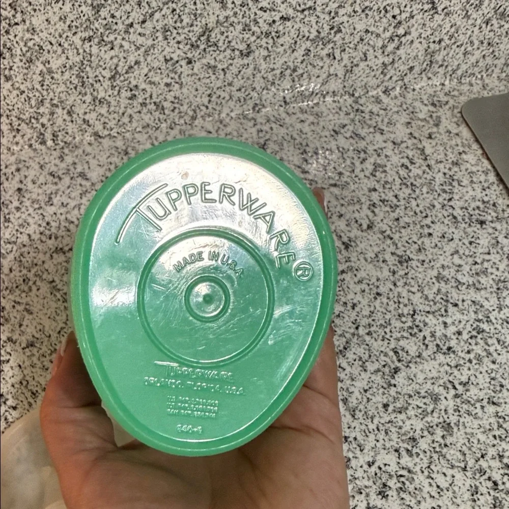 Tupperware Vintage Jadite Green Sweet Saver Syrup Keeper 640, Seal 641 & Cap 642